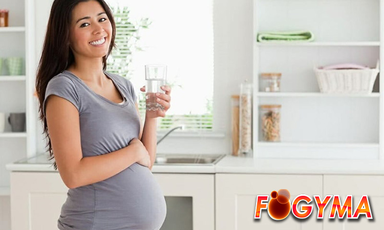 Bà bầu có nên bổ sung sắt suốt thai kỳ? 1